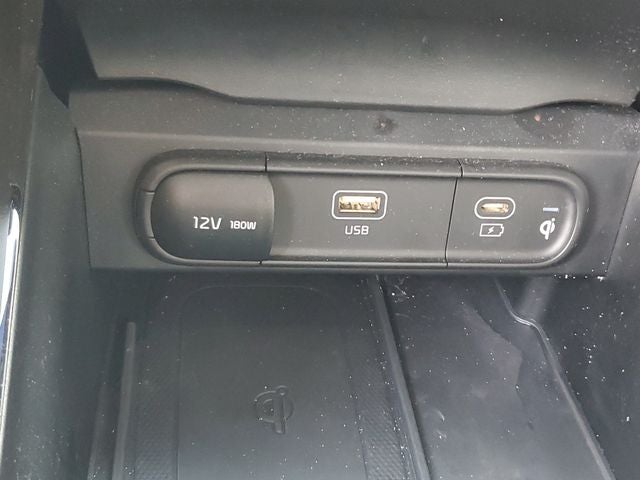 2023 Kia Telluride EX w/ Captain's Chair Package