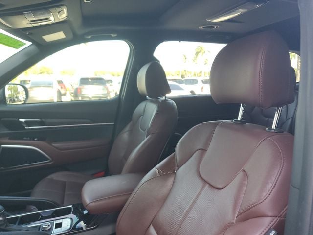 2023 Kia Telluride EX w/ Captain's Chair Package