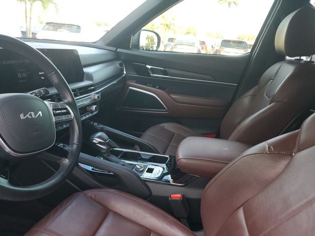 2023 Kia Telluride EX w/ Captain's Chair Package