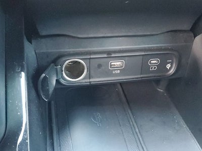 2023 Kia Telluride EX w/ Captain's Chair Package