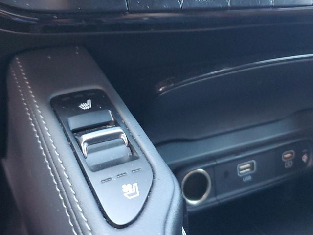 2023 Kia Telluride EX w/ Captain's Chair Package