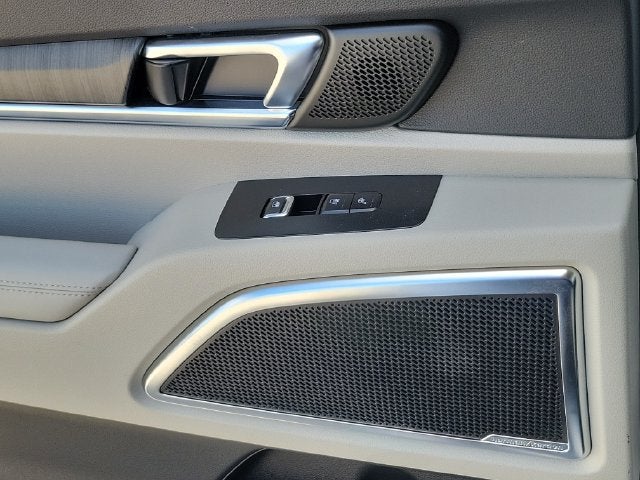 2024 Kia Telluride SX-Prestige AWD w/ Towing Package