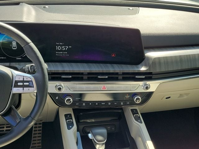 2024 Kia Telluride SX-Prestige AWD w/ Towing Package