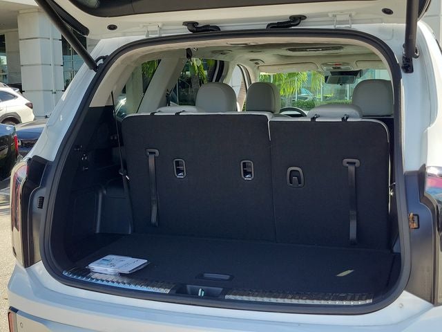 2024 Kia Telluride SX-Prestige AWD w/ Towing Package