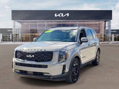 2022 Kia Telluride SX AWD w/ Nightfall & Prestige Package