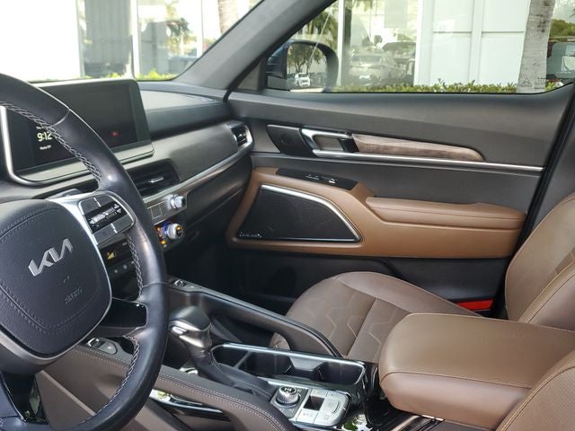2022 Kia Telluride SX AWD w/ Nightfall & Prestige Package
