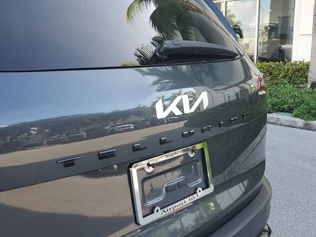 2022 Kia Telluride SX AWD w/ Nightfall & Prestige Package