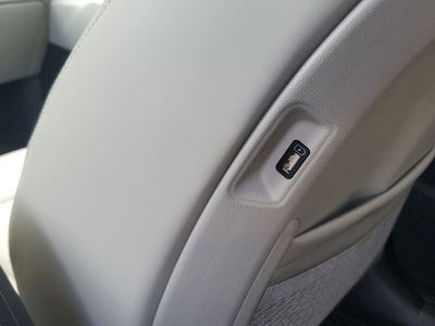 2023 Kia Sorento EX w/ Panoramic Sunroof Package