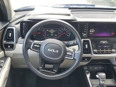 2023 Kia Sorento EX w/ Panoramic Sunroof Package