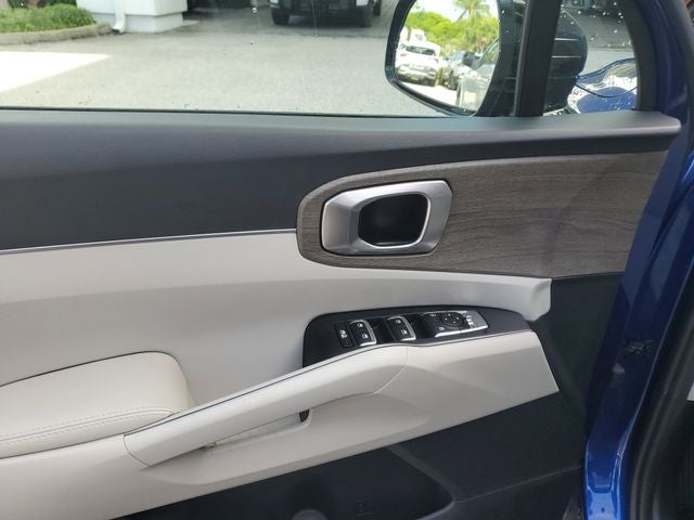 2023 Kia Sorento EX w/ Panoramic Sunroof Package