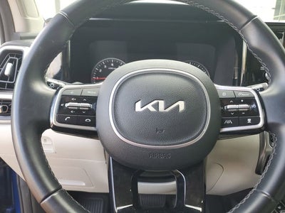 2023 Kia Sorento EX w/ Panoramic Sunroof Package