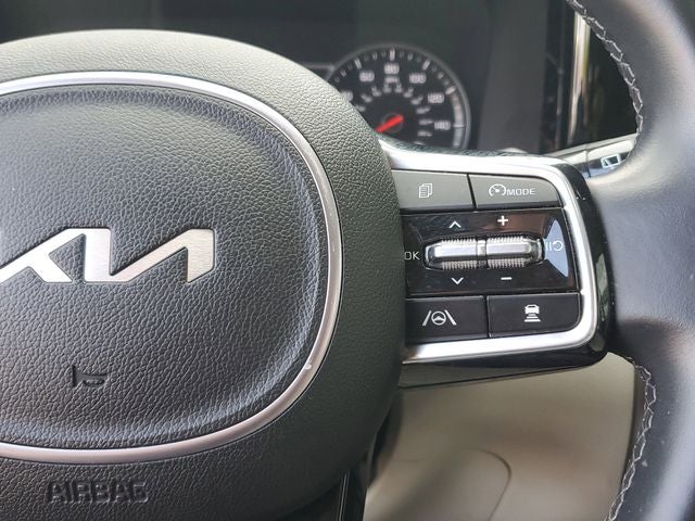 2023 Kia Sorento EX w/ Panoramic Sunroof Package
