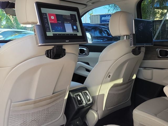 2022 Kia Sorento EX w/ Panoramic Sunroof