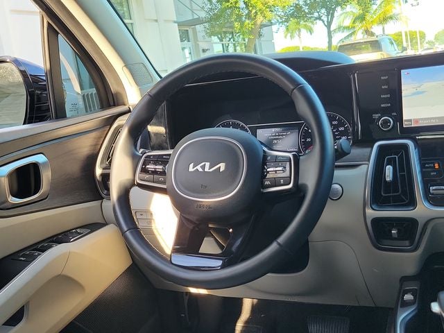 2022 Kia Sorento EX w/ Panoramic Sunroof