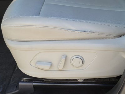 2022 Kia Sorento EX w/ Panoramic Sunroof