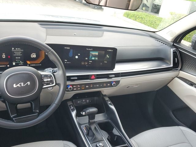 2024 Kia Sorento S w/ Panoramic Sunroof Package