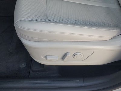 2024 Kia Sorento S w/ Panoramic Sunroof Package