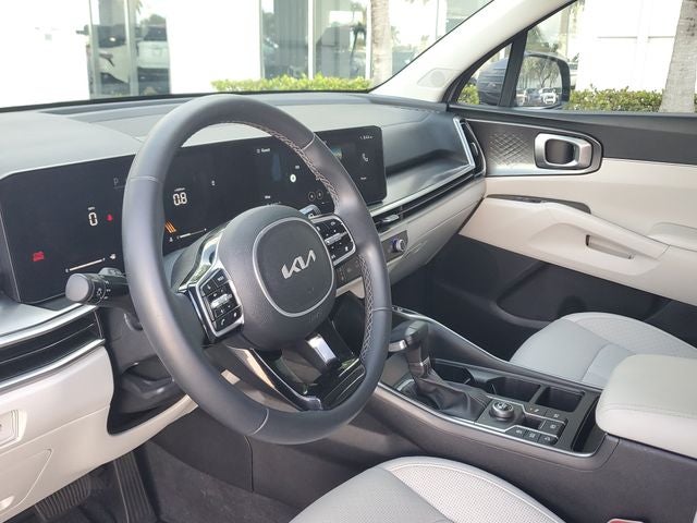 2024 Kia Sorento S w/ Panoramic Sunroof Package