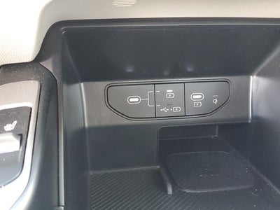 2024 Kia Sorento S w/ Panoramic Sunroof Package
