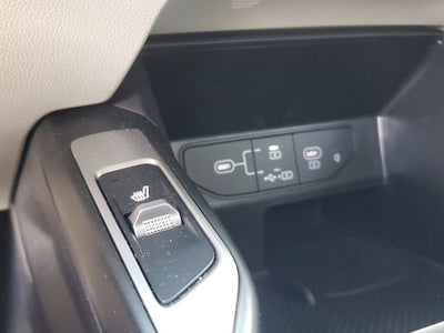 2024 Kia Sorento S w/ Panoramic Sunroof Package