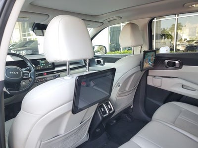 2025 Kia Sorento S w/ Panoramic Sunroof & RSE Package
