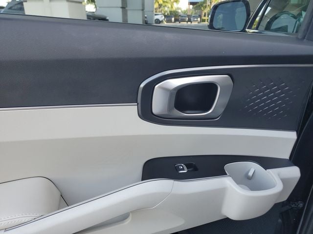 2025 Kia Sorento S w/ Panoramic Sunroof & RSE Package