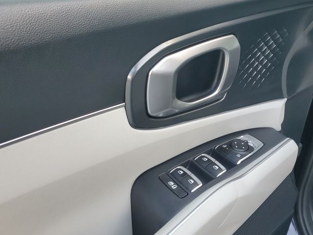 2025 Kia Sorento S w/ Panoramic Sunroof & RSE Package