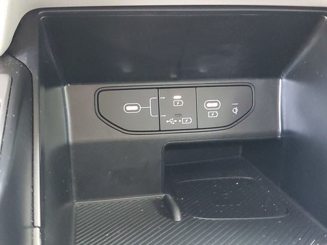 2025 Kia Sorento S w/ Panoramic Sunroof & RSE Package