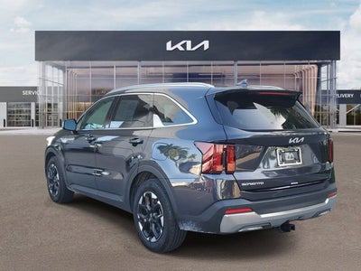 2025 Kia Sorento S w/ Panoramic Sunroof & RSE Package
