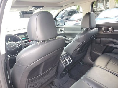 2024 Kia Sorento S w/ Panoramic Sunroof