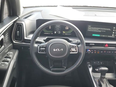 2024 Kia Sorento S w/ Panoramic Sunroof