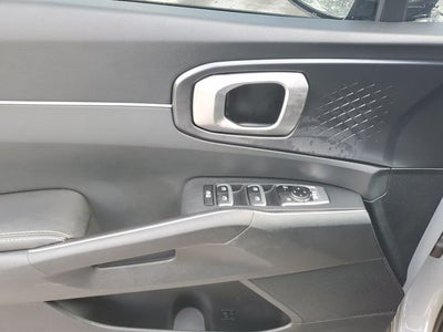 2024 Kia Sorento S w/ Panoramic Sunroof