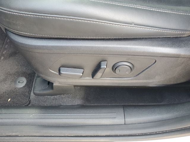 2024 Kia Sorento S w/ Panoramic Sunroof