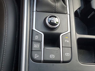 2024 Kia Sorento S w/ Panoramic Sunroof