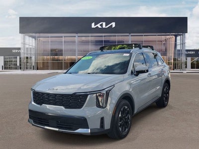 2024 Kia Sorento S w/ Panoramic Sunroof