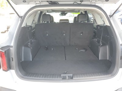 2024 Kia Sorento S w/ Panoramic Sunroof
