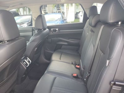 2024 Kia Sorento S w/ Panoramic Sunroof