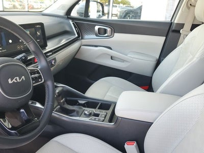 2025 Kia Sorento S w/ Panoramic Sunroof Package