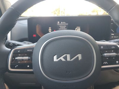 2025 Kia Sorento S w/ Panoramic Sunroof Package