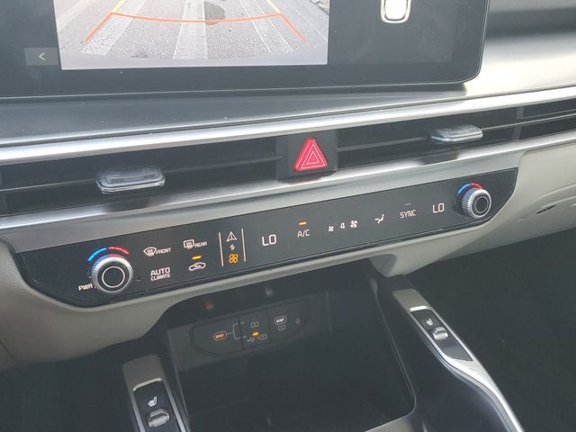 2025 Kia Sorento S w/ Panoramic Sunroof Package