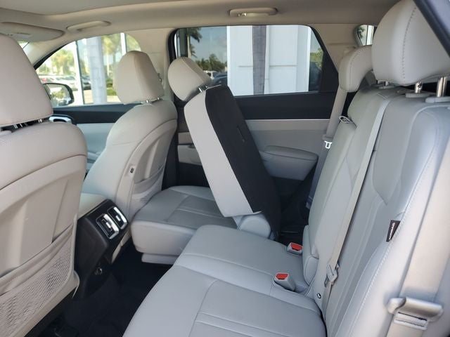 2025 Kia Sorento S w/ Panoramic Sunroof Package