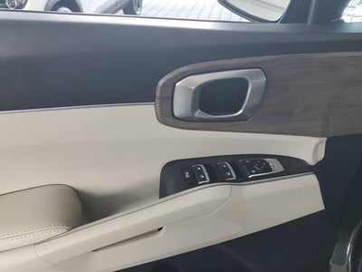2023 Kia Sorento X-Line S AWD w/ Panoramic Sunroof Package