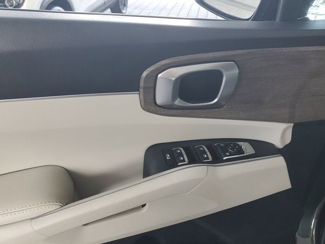 2023 Kia Sorento X-Line S AWD w/ Panoramic Sunroof Package