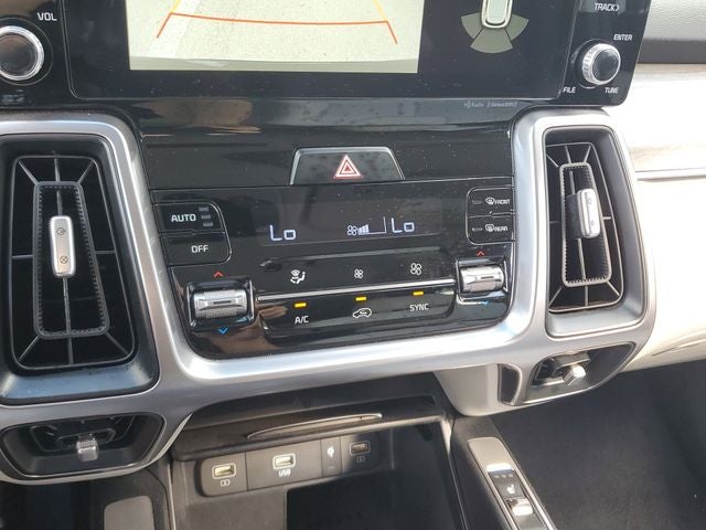 2023 Kia Sorento X-Line S AWD w/ Panoramic Sunroof Package