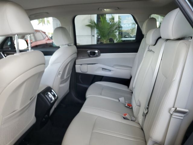 2023 Kia Sorento X-Line S AWD w/ Panoramic Sunroof Package