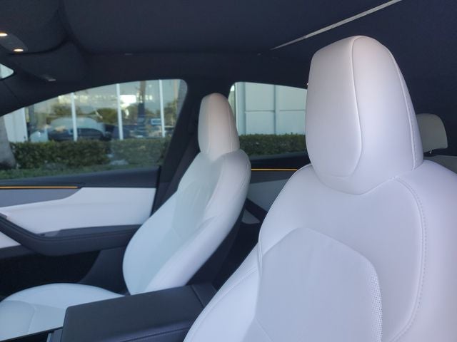 2026 Tesla Model Y Premium