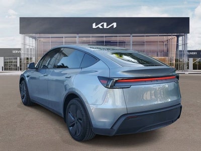 2026 Tesla Model Y Premium