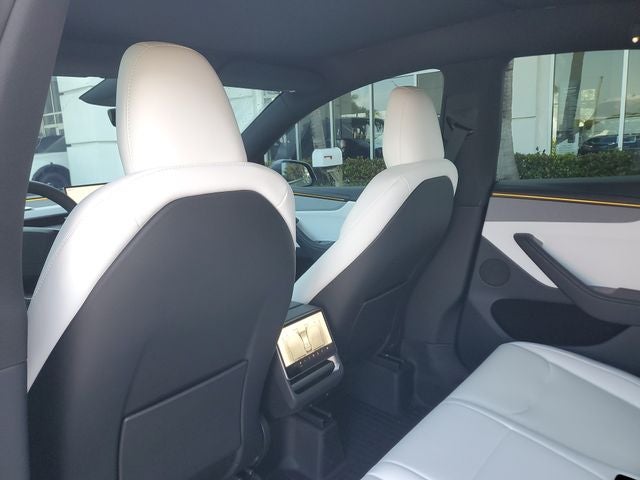 2026 Tesla Model Y Premium