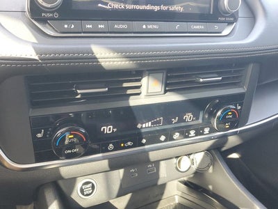 2023 Nissan Rogue SV