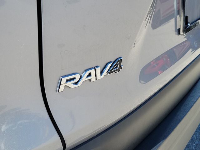 2021 Toyota RAV4 Hybrid XLE Premium AWD
